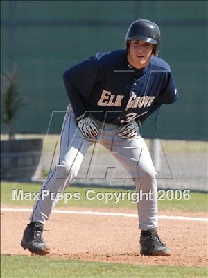 Thumbnail 2 in Elk Grove vs. Green Valley (56th Annual Lions Invitational) photogallery.