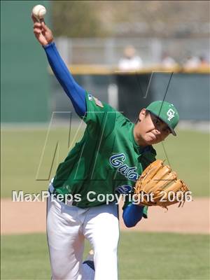 Thumbnail 1 in Elk Grove vs. Green Valley (56th Annual Lions Invitational) photogallery.