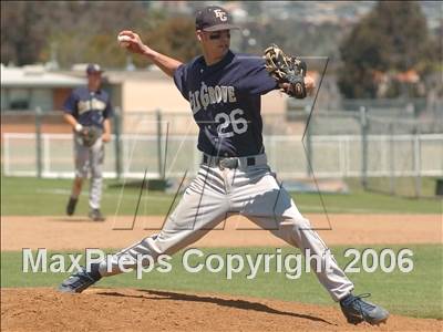 Thumbnail 3 in Elk Grove vs. Green Valley (56th Annual Lions Invitational) photogallery.