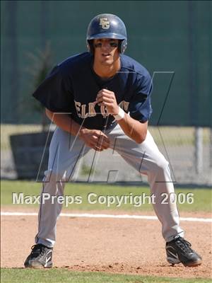 Thumbnail 1 in Elk Grove vs. Green Valley (56th Annual Lions Invitational) photogallery.