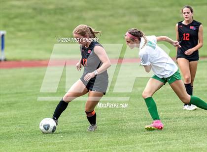 Thumbnail 2 in Marvin Ridge vs. Myers Park photogallery.