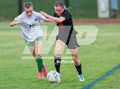 Thumbnail 1 in Marvin Ridge vs. Myers Park photogallery.
