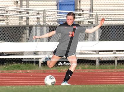 Thumbnail 3 in Marvin Ridge vs. Myers Park photogallery.
