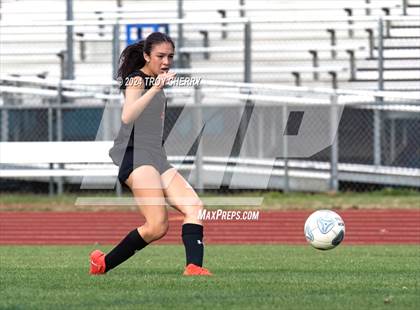 Thumbnail 1 in Marvin Ridge vs. Myers Park photogallery.