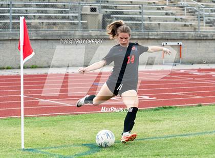 Thumbnail 2 in Marvin Ridge vs. Myers Park photogallery.