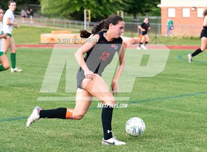 Thumbnail 1 in Marvin Ridge vs. Myers Park photogallery.