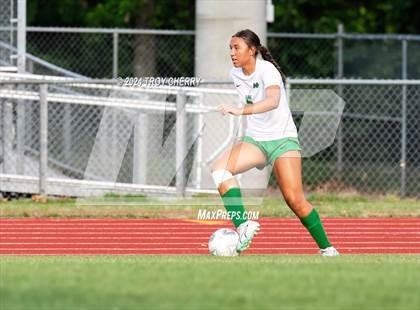Thumbnail 1 in Marvin Ridge vs. Myers Park photogallery.