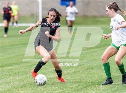 Thumbnail 1 in Marvin Ridge vs. Myers Park photogallery.