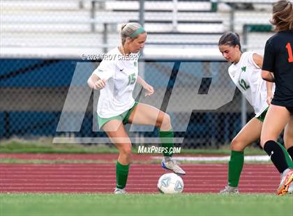Thumbnail 3 in Marvin Ridge vs. Myers Park photogallery.