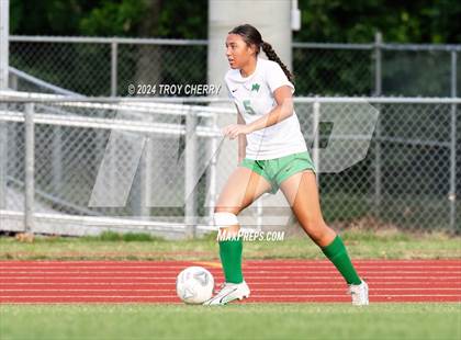 Thumbnail 3 in Marvin Ridge vs. Myers Park photogallery.