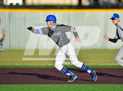 Thumbnail 1 in Lindale @ Spring Hill photogallery.