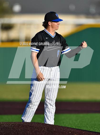 Thumbnail 1 in Lindale @ Spring Hill photogallery.