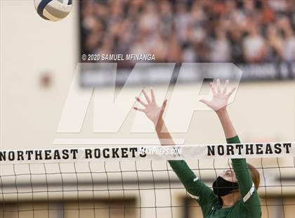Thumbnail 2 in Lincoln High @ Millard West photogallery.