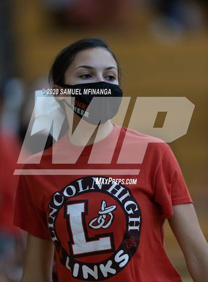 Thumbnail 1 in Lincoln High @ Millard West photogallery.