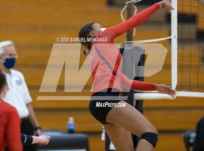 Thumbnail 3 in Lincoln High @ Millard West photogallery.