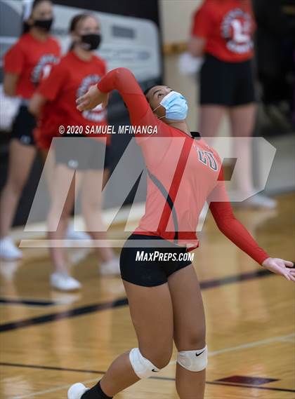Thumbnail 1 in Lincoln High @ Millard West photogallery.