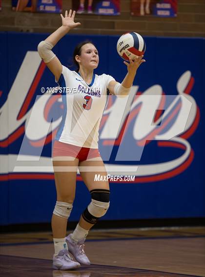 Thumbnail 1 in Canby @ La Salle photogallery.