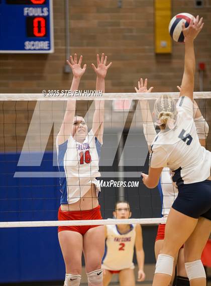 Thumbnail 3 in Canby @ La Salle photogallery.