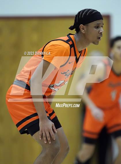 Thumbnail 2 in South Lakes vs. Hayfield  (VHSL Class 6 Semifinal) photogallery.