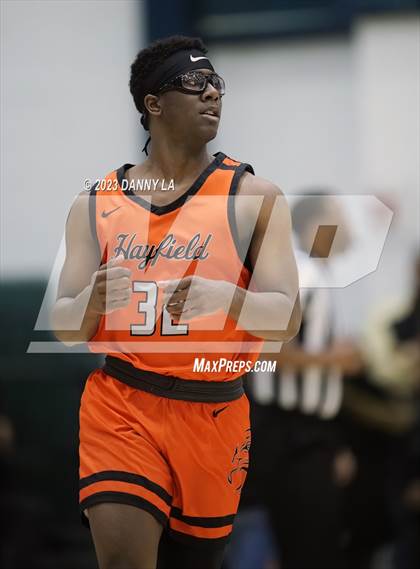 Thumbnail 3 in South Lakes vs. Hayfield  (VHSL Class 6 Semifinal) photogallery.