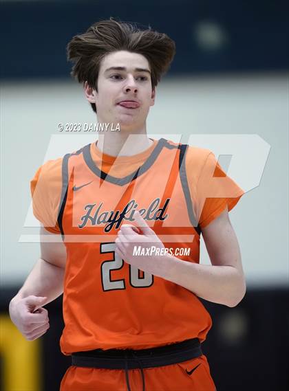 Thumbnail 1 in South Lakes vs. Hayfield  (VHSL Class 6 Semifinal) photogallery.