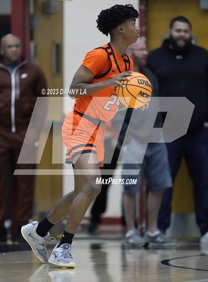 Thumbnail 1 in South Lakes vs. Hayfield  (VHSL Class 6 Semifinal) photogallery.