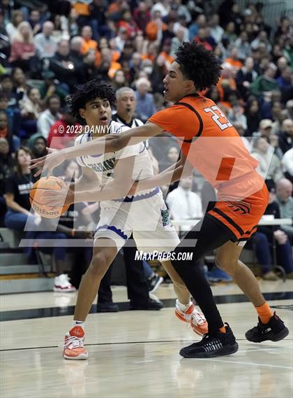 Thumbnail 1 in South Lakes vs. Hayfield  (VHSL Class 6 Semifinal) photogallery.