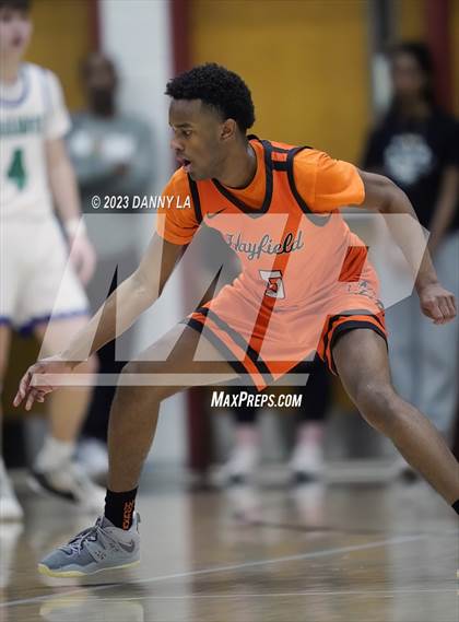 Thumbnail 2 in South Lakes vs. Hayfield  (VHSL Class 6 Semifinal) photogallery.
