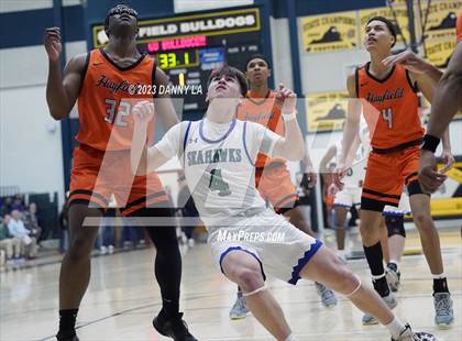 Thumbnail 1 in South Lakes vs. Hayfield  (VHSL Class 6 Semifinal) photogallery.