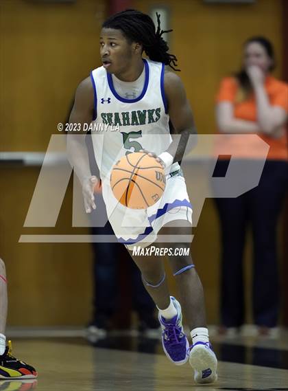 Thumbnail 2 in South Lakes vs. Hayfield  (VHSL Class 6 Semifinal) photogallery.