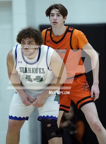 Thumbnail 3 in South Lakes vs. Hayfield  (VHSL Class 6 Semifinal) photogallery.