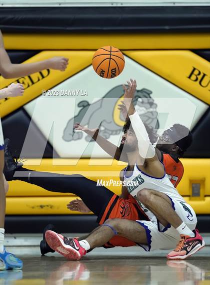 Thumbnail 1 in South Lakes vs. Hayfield  (VHSL Class 6 Semifinal) photogallery.