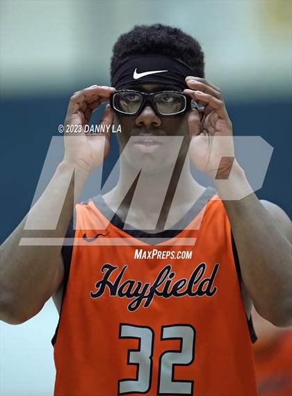 Thumbnail 3 in South Lakes vs. Hayfield  (VHSL Class 6 Semifinal) photogallery.