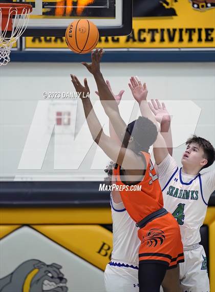 Thumbnail 1 in South Lakes vs. Hayfield  (VHSL Class 6 Semifinal) photogallery.
