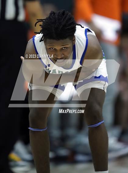 Thumbnail 2 in South Lakes vs. Hayfield  (VHSL Class 6 Semifinal) photogallery.