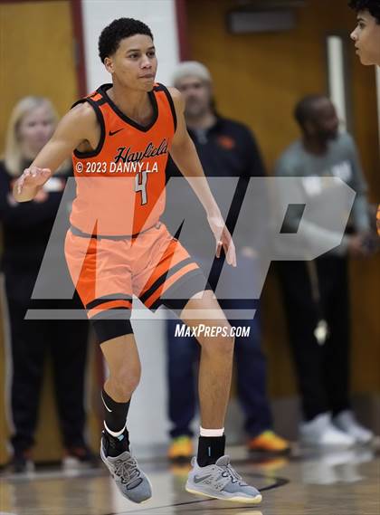 Thumbnail 1 in South Lakes vs. Hayfield  (VHSL Class 6 Semifinal) photogallery.