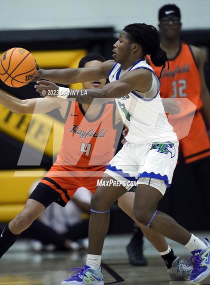 Thumbnail 1 in South Lakes vs. Hayfield  (VHSL Class 6 Semifinal) photogallery.