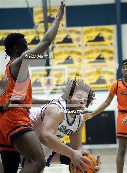 Thumbnail 1 in South Lakes vs. Hayfield  (VHSL Class 6 Semifinal) photogallery.