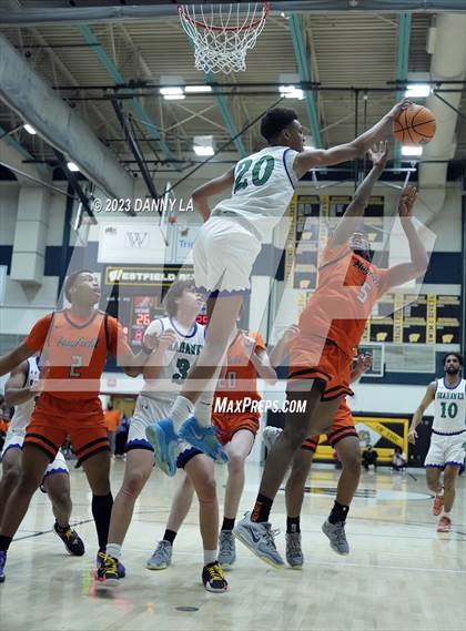 Thumbnail 3 in South Lakes vs. Hayfield  (VHSL Class 6 Semifinal) photogallery.