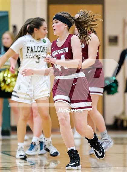 Thumbnail 2 in Berthoud @ Falcon photogallery.