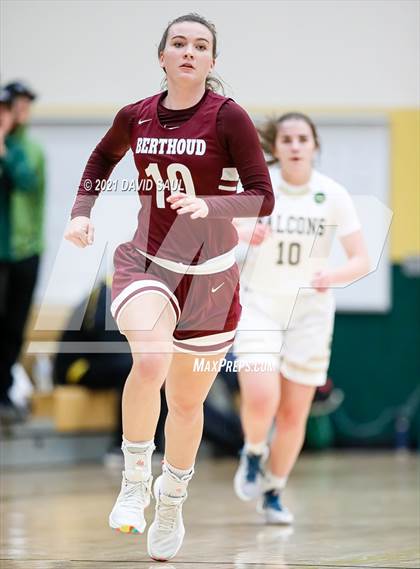 Thumbnail 2 in Berthoud @ Falcon photogallery.