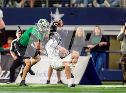 Thumbnail 3 in Southlake Carroll vs. Vandegrift (UIL 6A Division II Final) photogallery.