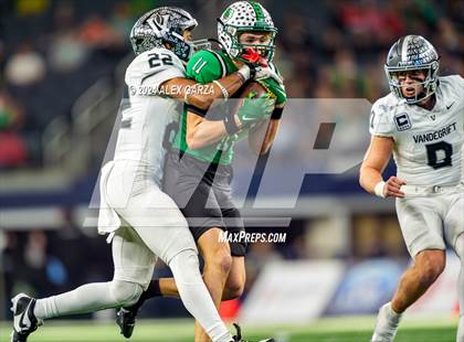 Thumbnail 2 in Southlake Carroll vs. Vandegrift (UIL 6A Division II Final) photogallery.