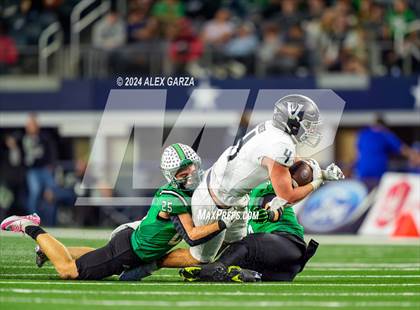 Thumbnail 1 in Southlake Carroll vs. Vandegrift (UIL 6A Division II Final) photogallery.