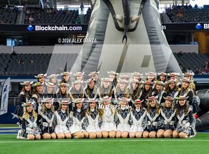 Thumbnail 1 in Southlake Carroll vs. Vandegrift (UIL 6A Division II Final) photogallery.