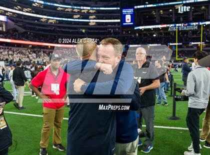 Thumbnail 1 in Southlake Carroll vs. Vandegrift (UIL 6A Division II Final) photogallery.