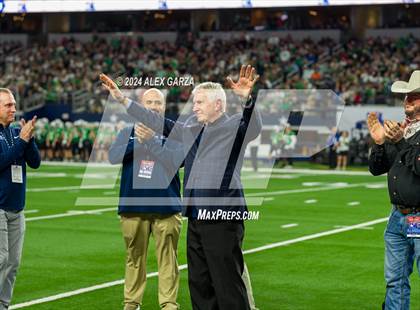 Thumbnail 2 in Southlake Carroll vs. Vandegrift (UIL 6A Division II Final) photogallery.