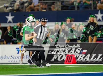 Thumbnail 2 in Southlake Carroll vs. Vandegrift (UIL 6A Division II Final) photogallery.