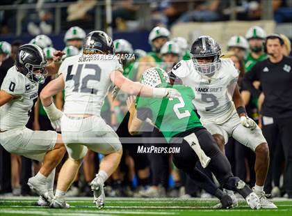 Thumbnail 3 in Southlake Carroll vs. Vandegrift (UIL 6A Division II Final) photogallery.