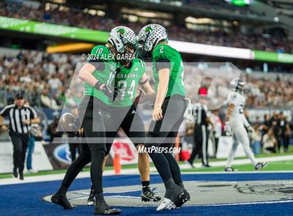 Thumbnail 2 in Southlake Carroll vs. Vandegrift (UIL 6A Division II Final) photogallery.